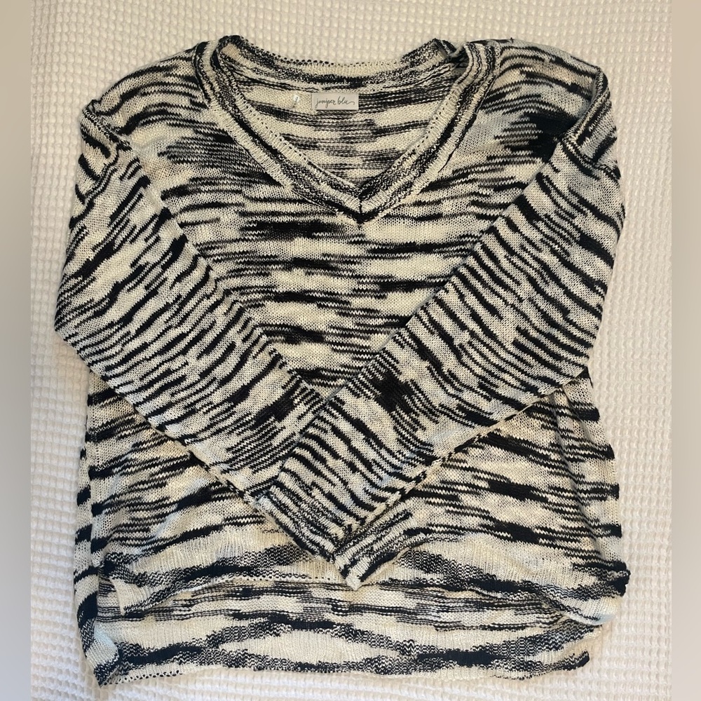 Juniper Blu (South Moon Under) Striped knit sweater